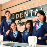 Kliniken f&uuml;r Zahnimplantate in Phuket &ndash; Leitfaden 2024